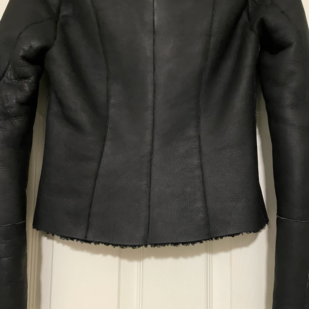 Gorgeous sheep leather shearling jacket - Picture 12 of 16